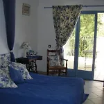 Bed & Breakfast Les Roses De Montherlant
