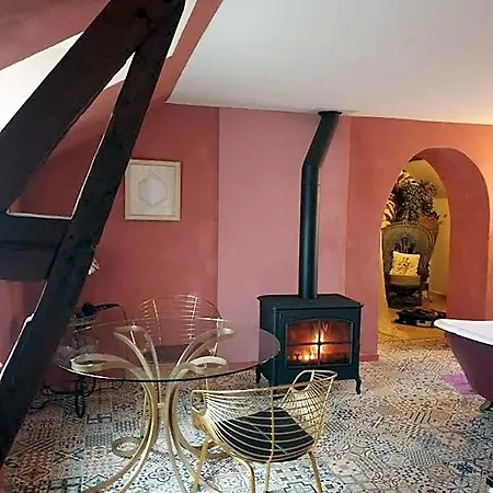 Les Roses De 3* Montherlant