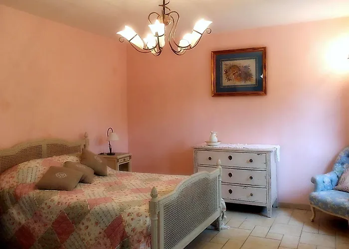 Les Roses De 3* Montherlant